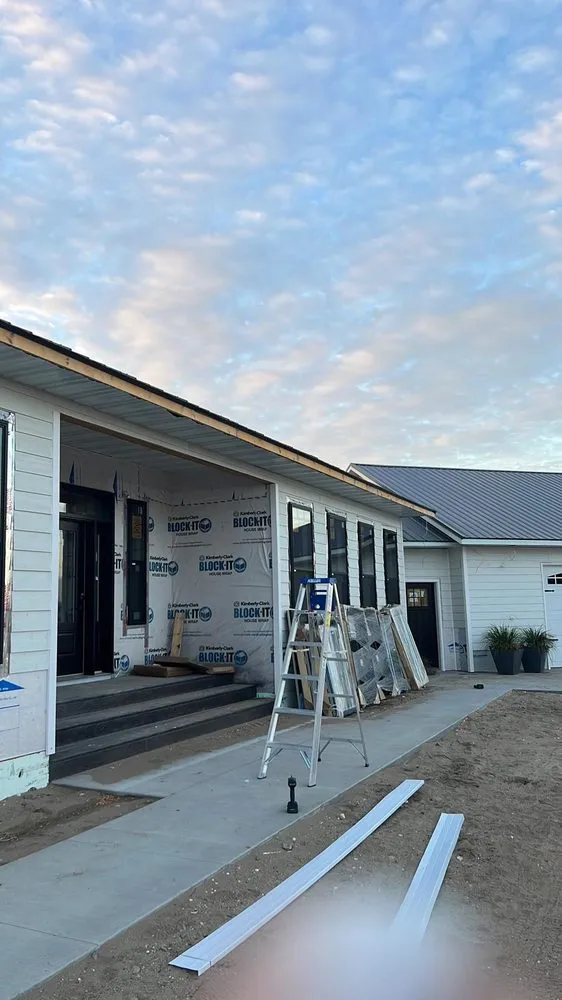 Slide of Poppe Roofing