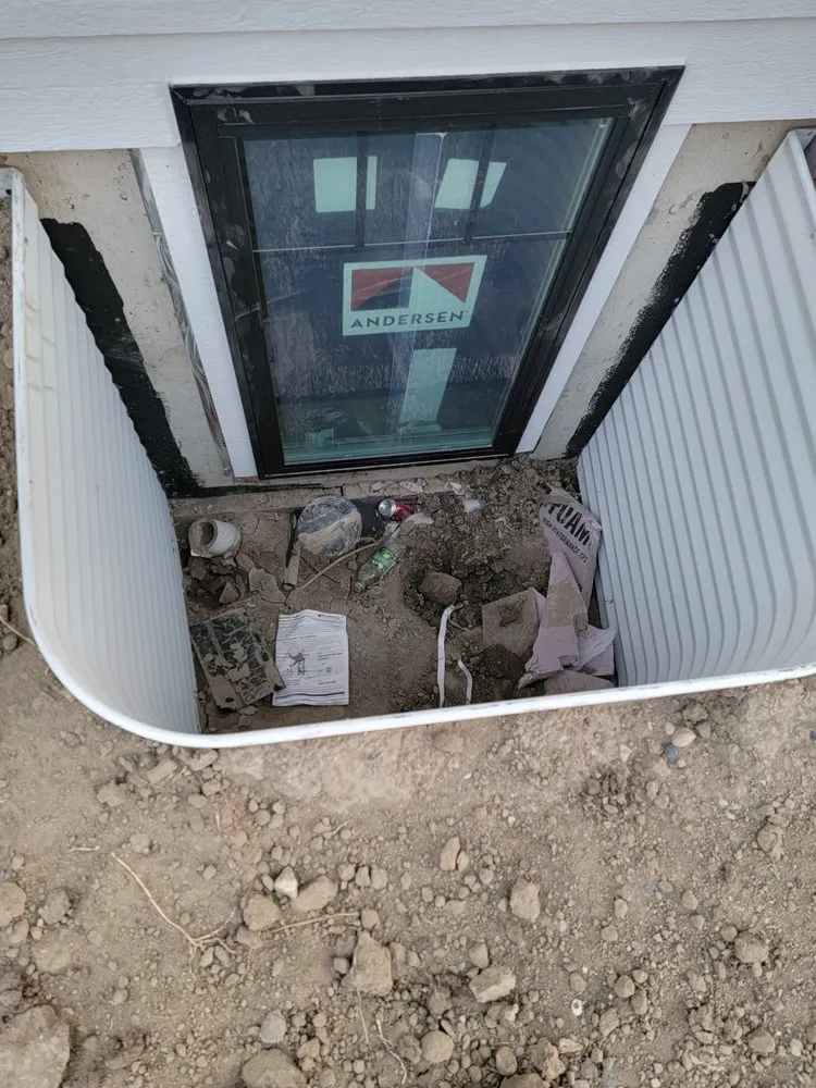 Slide of Poppe Roofing