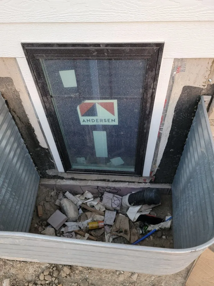 Slide of Poppe Roofing