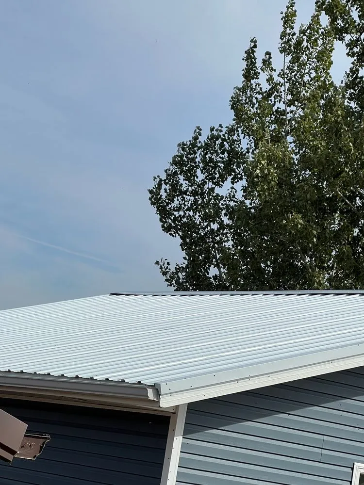 Slide of Poppe Roofing