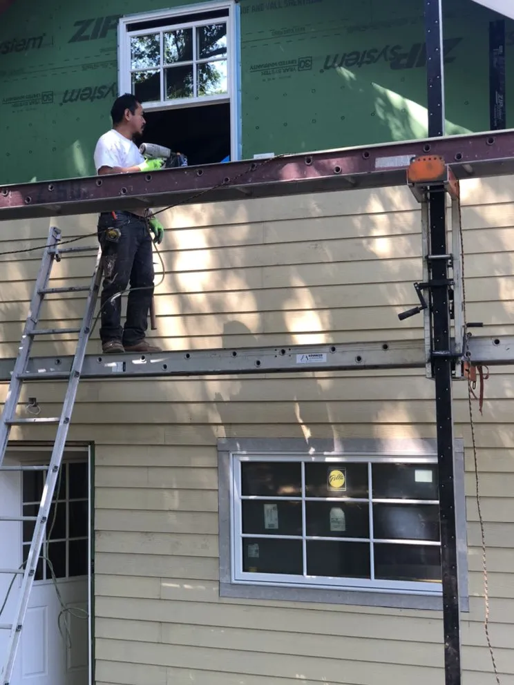 Slide of Popyes construction