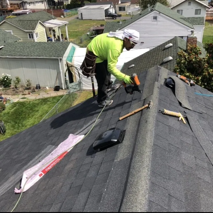 Slide of Popyes construction