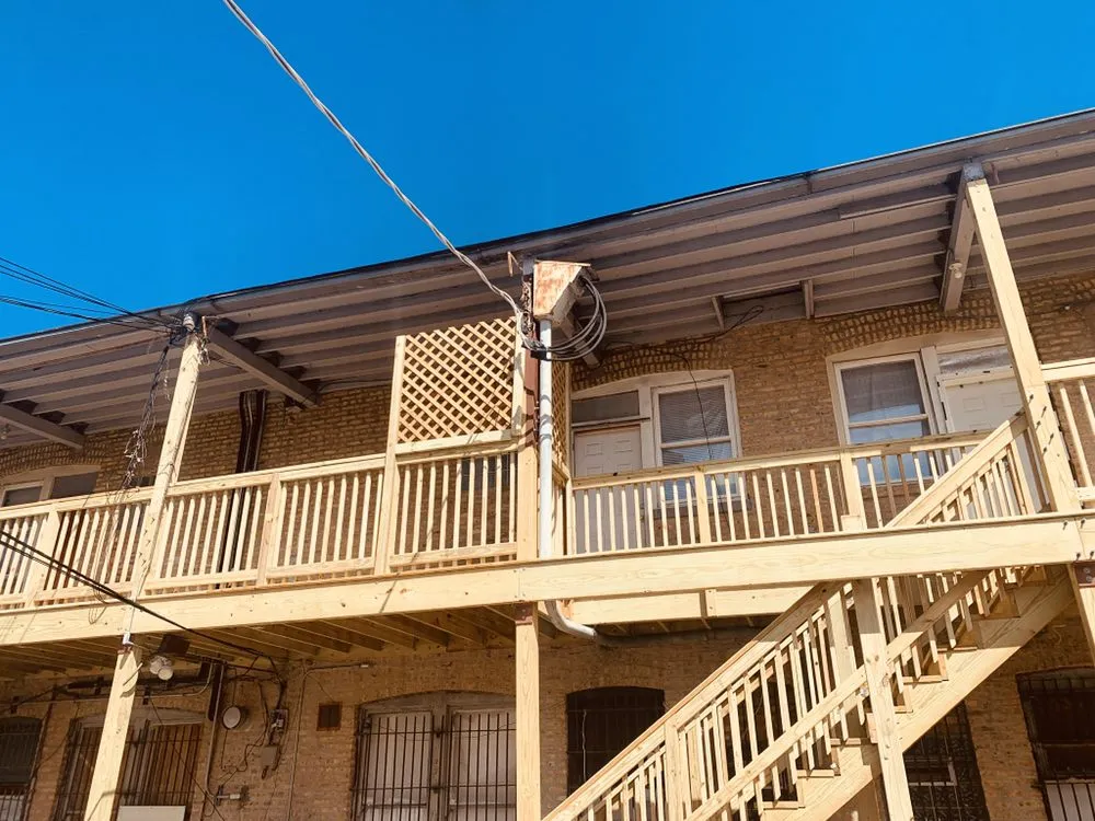 Slide of Porches & More