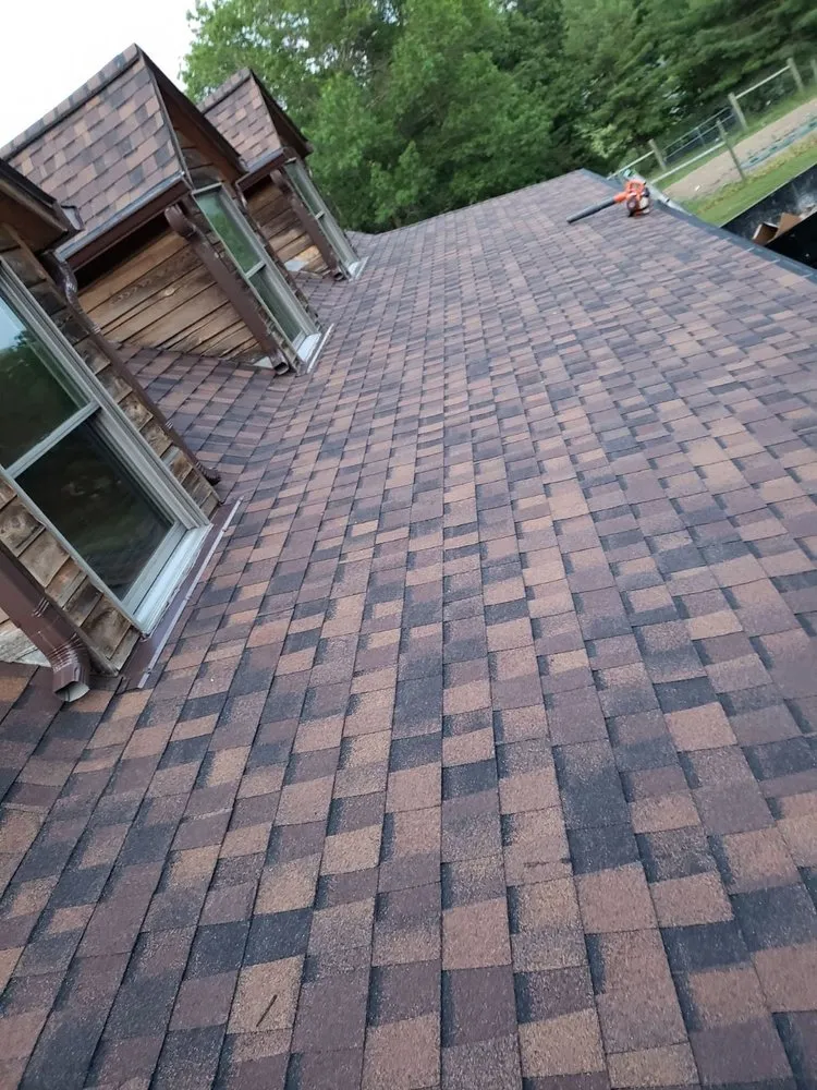 Slide of Power General Roofing DMV