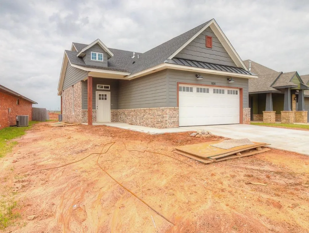 Slide of Power Roofing & Construction