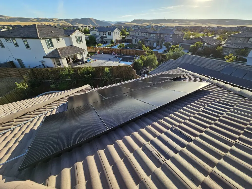 Slide of POWER SOLAR Structures Construction