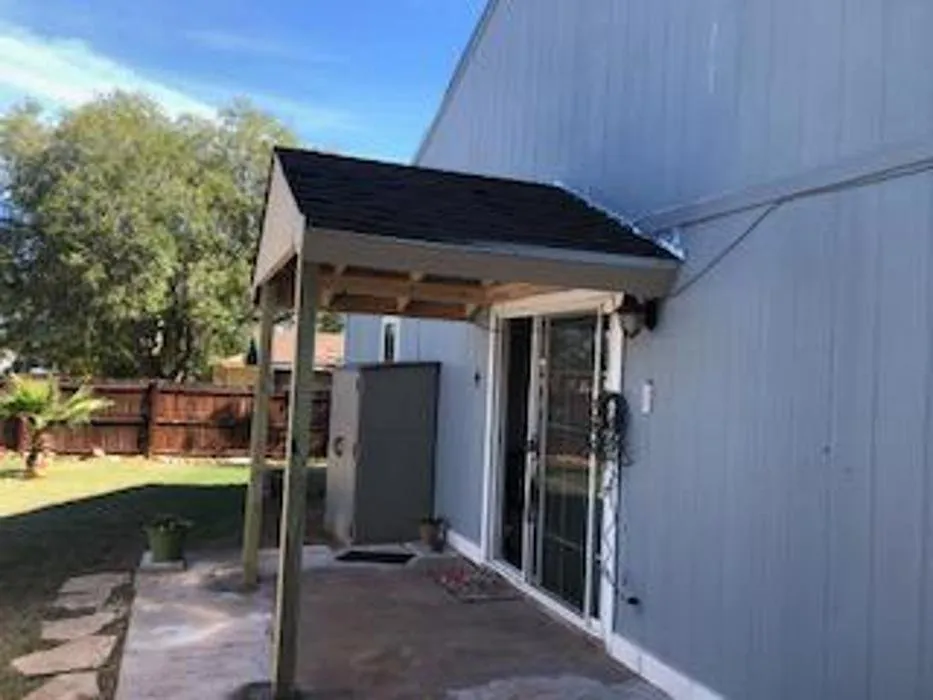 Slide of P&P Roofing and Construction