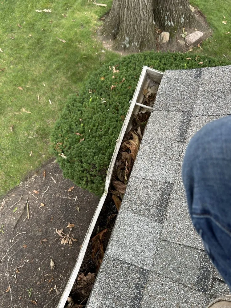 Slide of PR Roofing Solutions