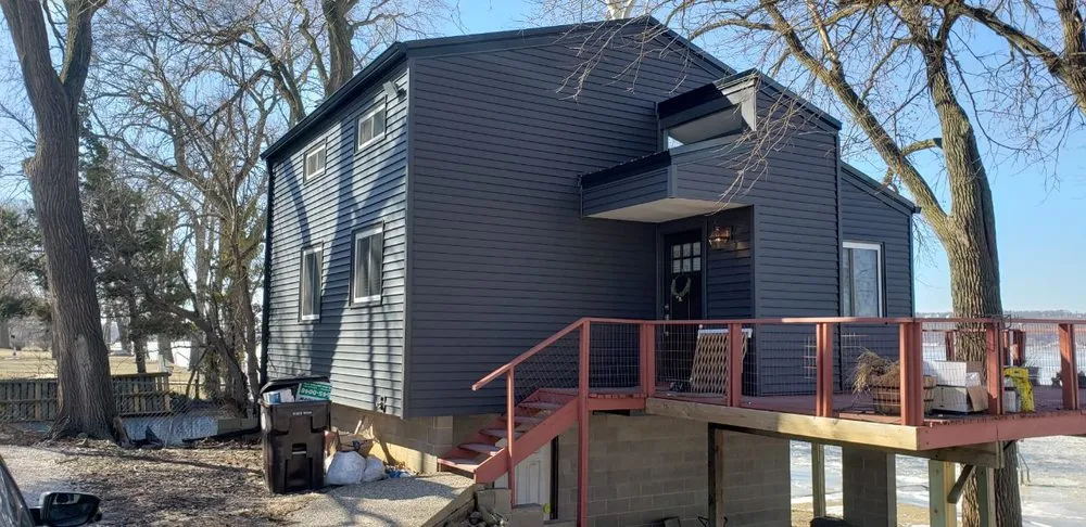 Slide of Prairie State Siding & Window