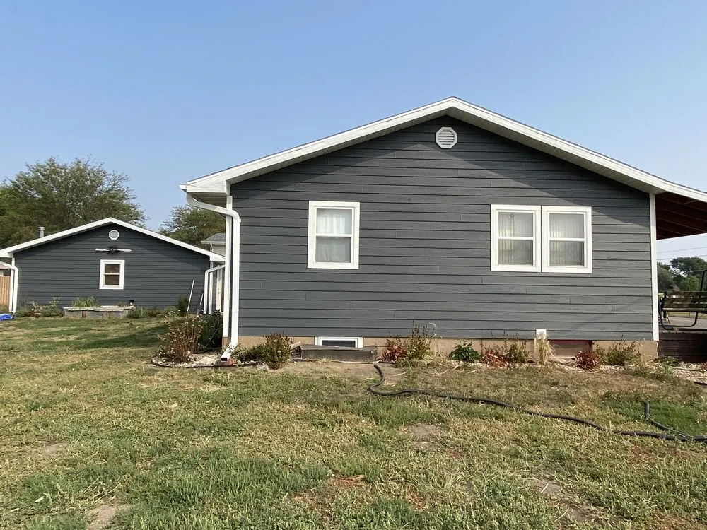 Slide of PrairieLand Construction