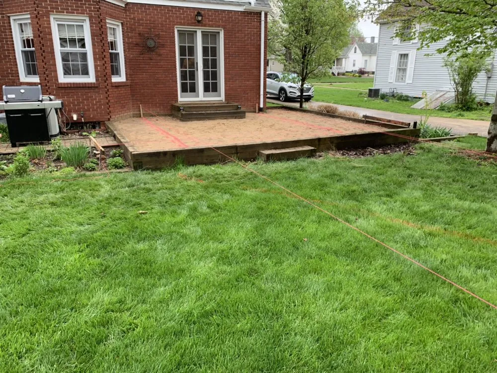 Licensed roof leak repair for homes in Vermont, IL by Prater's Construction