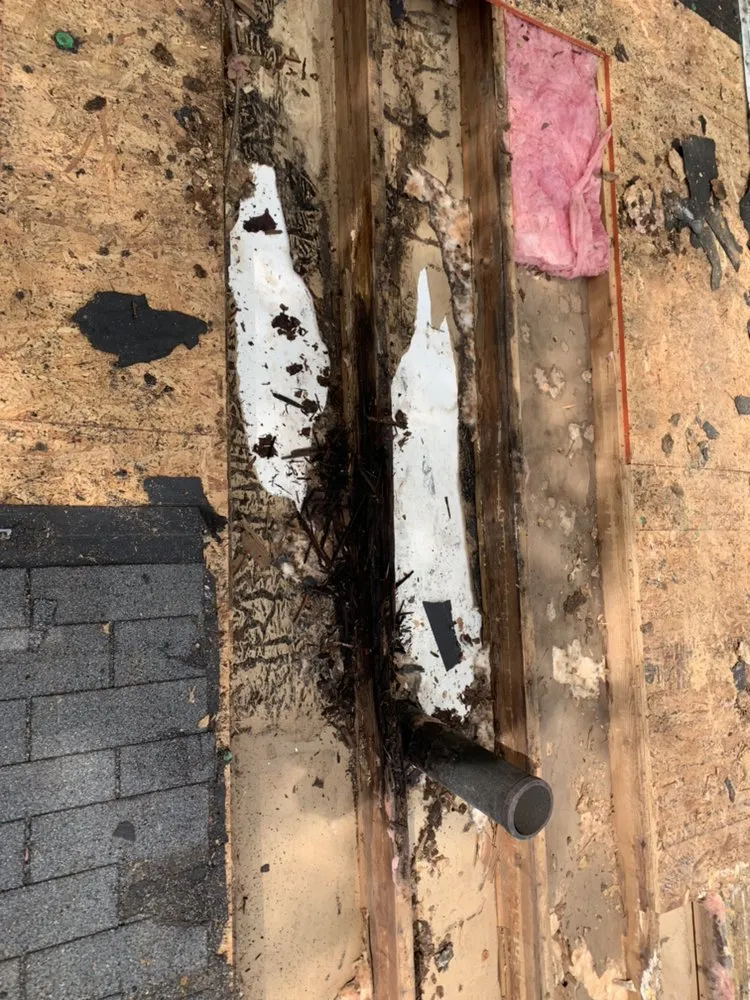 Expert metal roofing installation for fast service in Vermont, IL by Prater's Construction