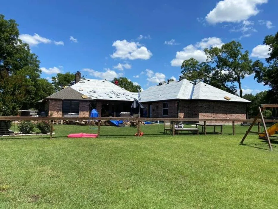 Slide of Praus Construction