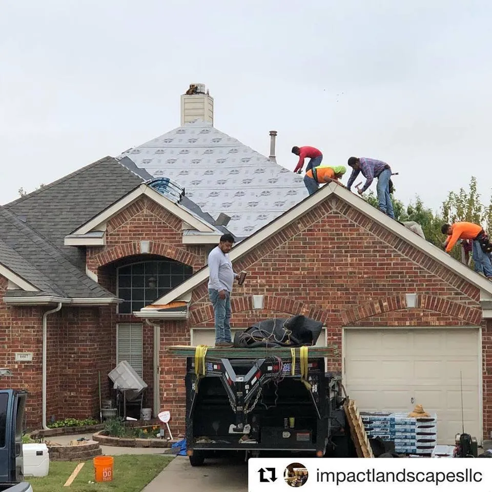 Slide of Praus Construction