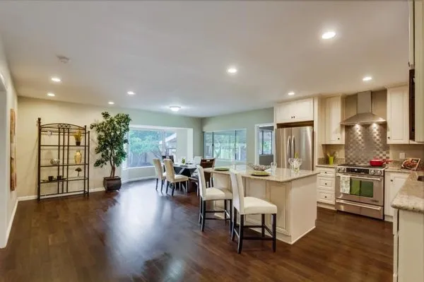 Precision Custom Remodeling Logo