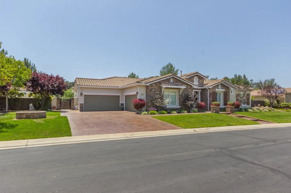 Slide of Precision General Contracting