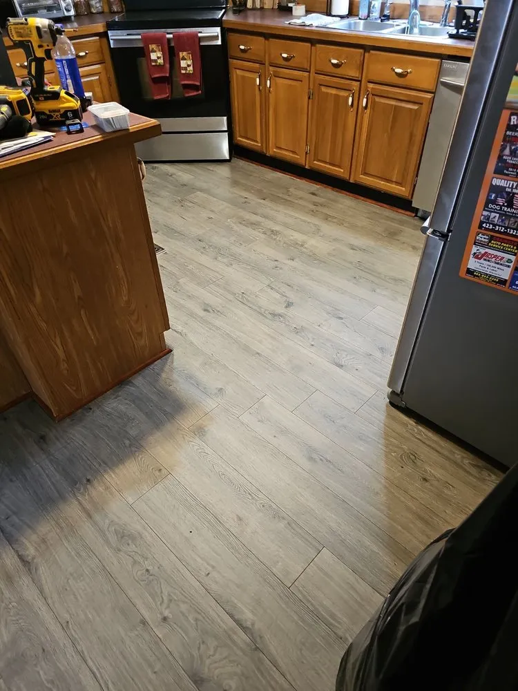 Reliable shingle roofing service experts serving Talbott, TN - Precision Renovations
