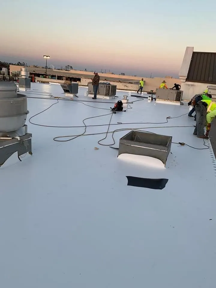 Local roof installation experts serving WHT SETTLEMT, TX - Precision Roofing