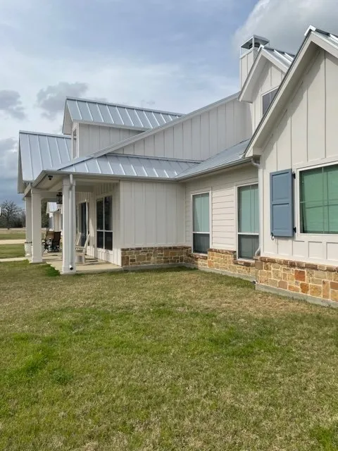 Slide of Precision Seamless Gutters