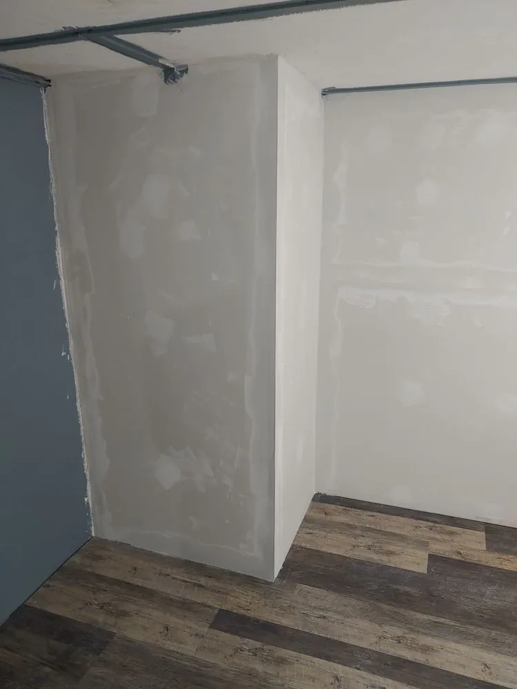 Slide of Preeminent Roofing & Remodels