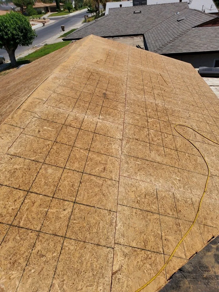 Slide of Premier Construction & Roofing