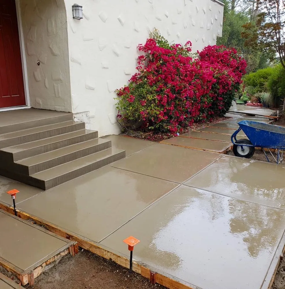 Slide of Premier Construction Designs