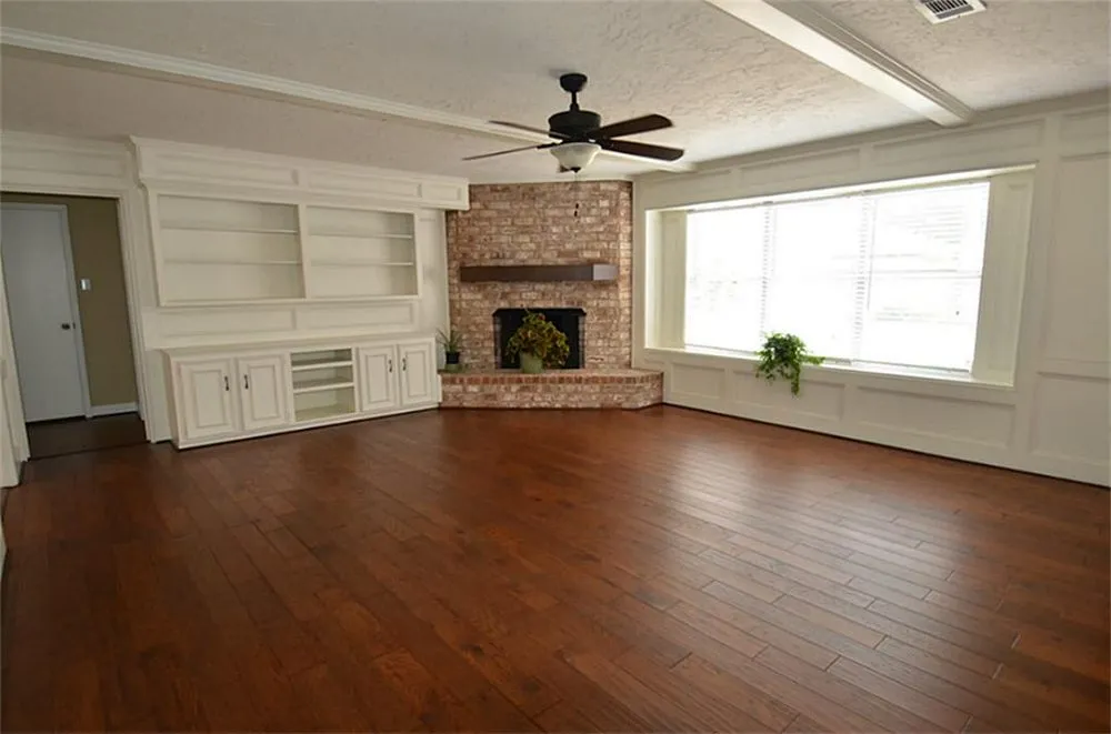 Slide of Premier Home Improvement