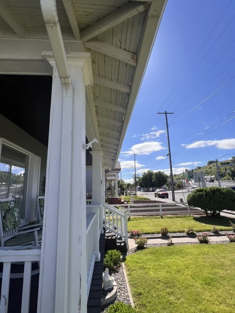 Slide of Premier Roofing & Painting