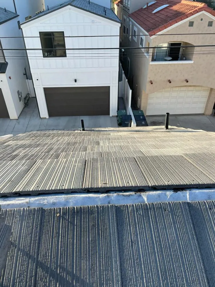 Top-rated roof leak repair experts serving San Fernando Valley, CA - Premier Roofing And Remodeling