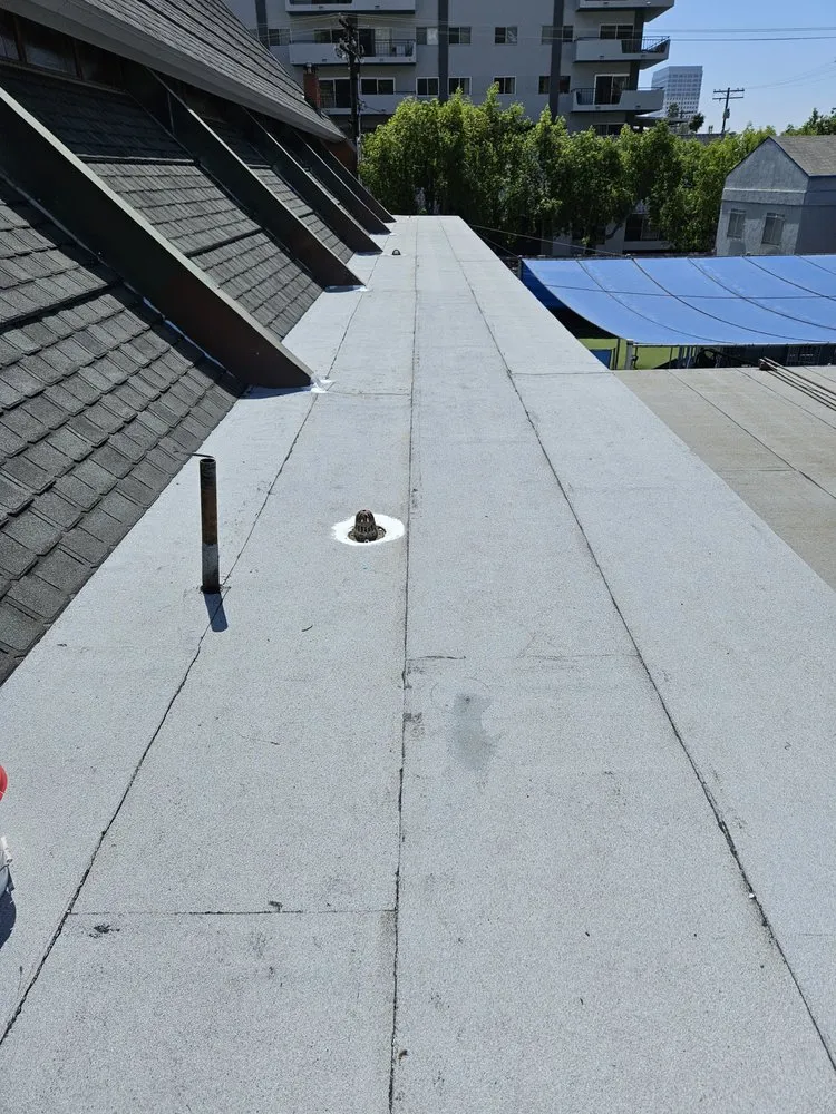 Professional roof replacement same-day service across Granada Hills, CA - Premier Roofs & Solar