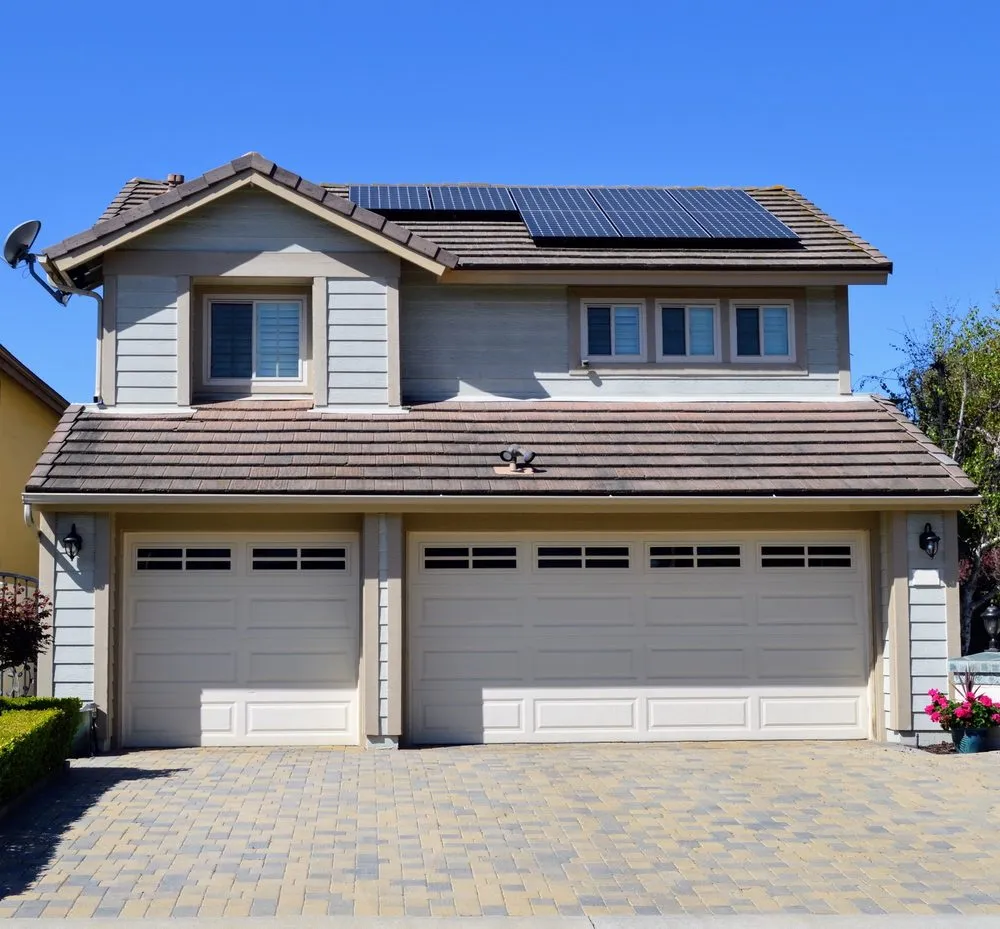 Local residential roofing service experts serving Granada Hills, CA - Premier Roofs & Solar