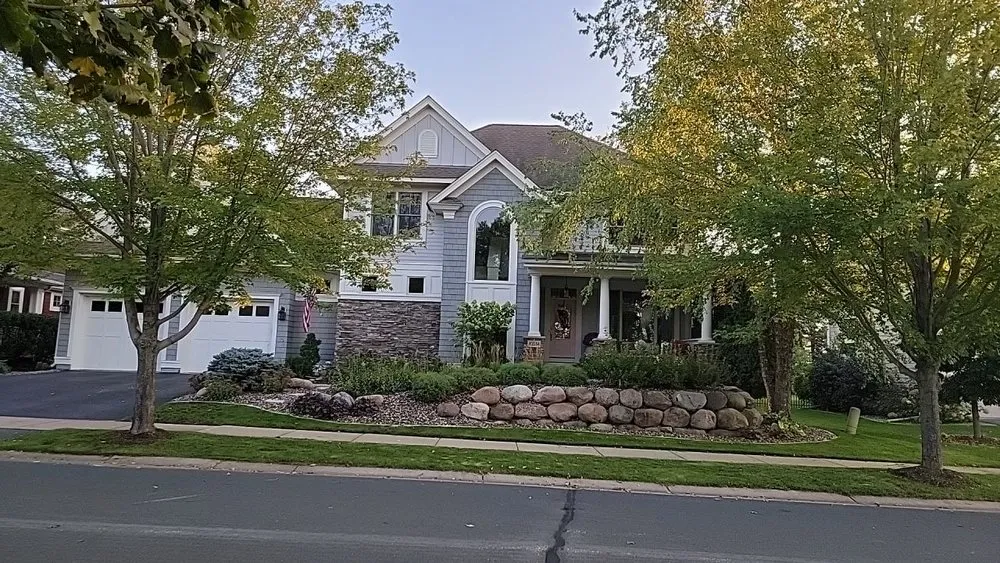 Slide of Premiere Exteriors