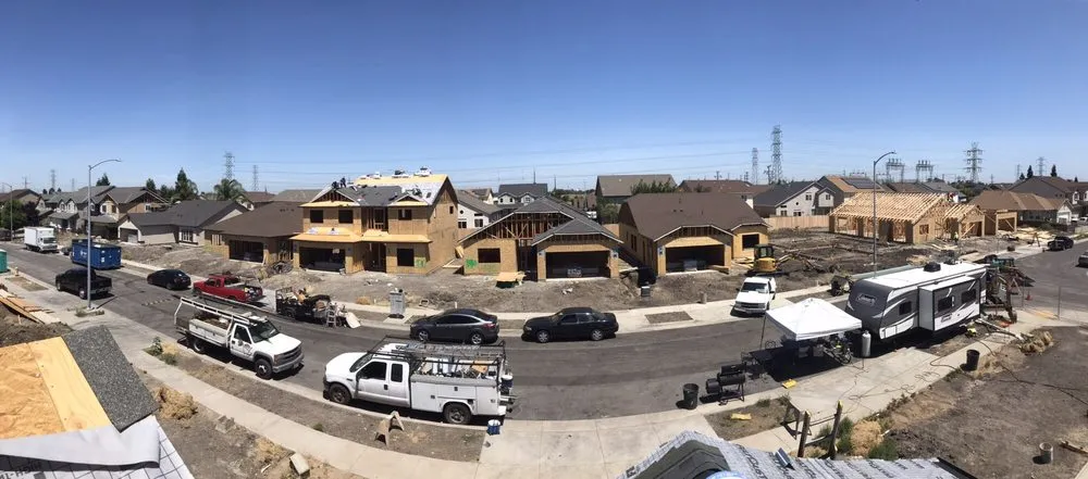 Slide of Premiere Roofing