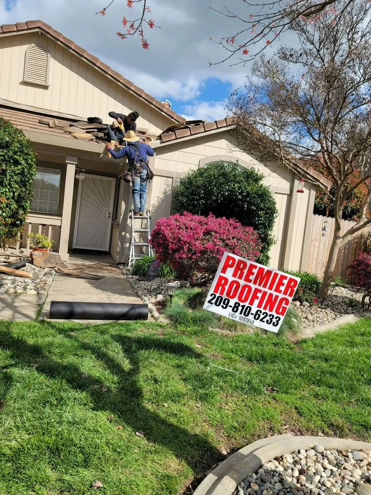 Slide of Premiere Roofing
