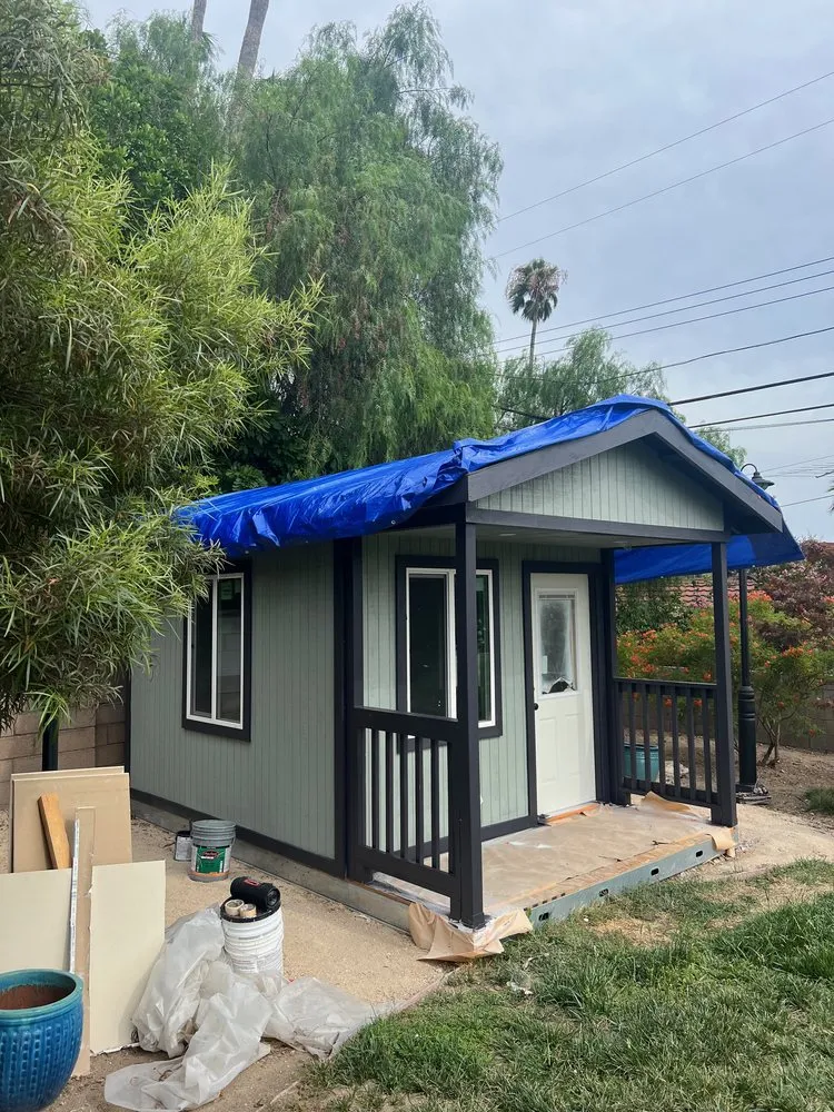 Slide of Presidential Roofing