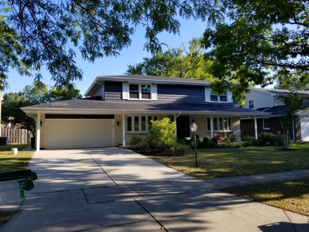 Slide of Presidential Roofing