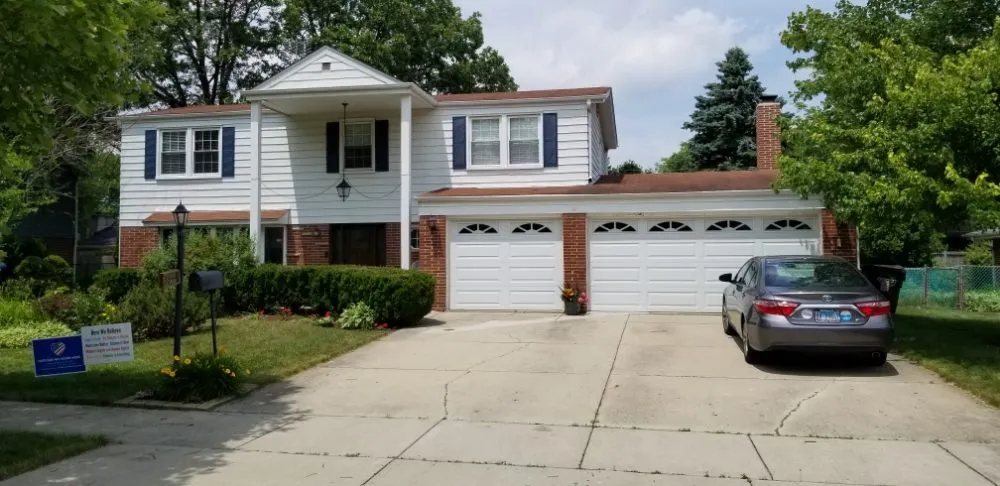 Slide of Presidential Roofing