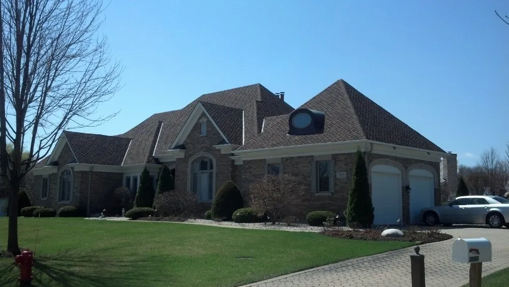 Slide of Presidential Roofing