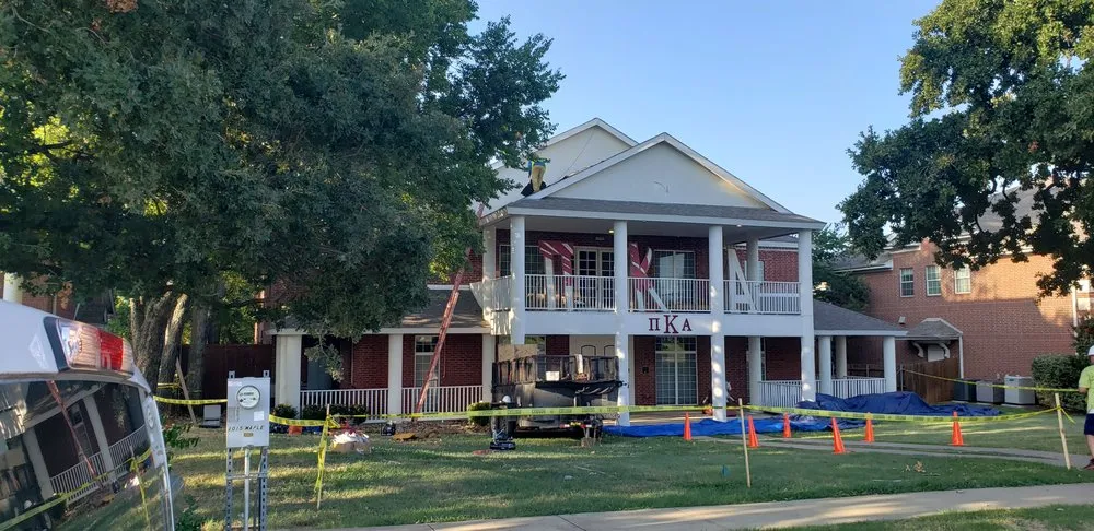 Slide of Presidio Roofing Company of Denton