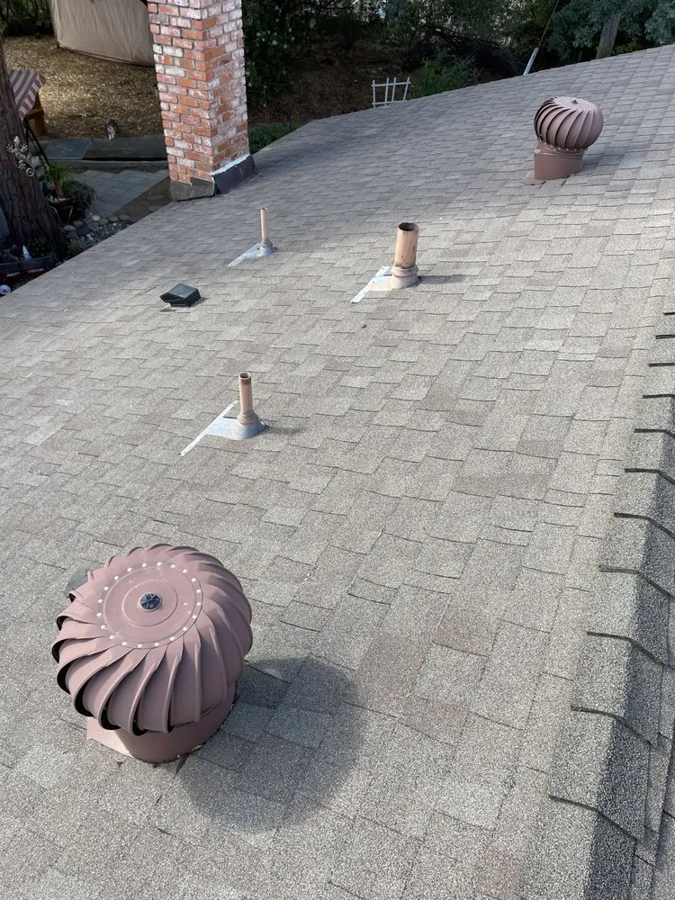 Slide of Pressler Roofing