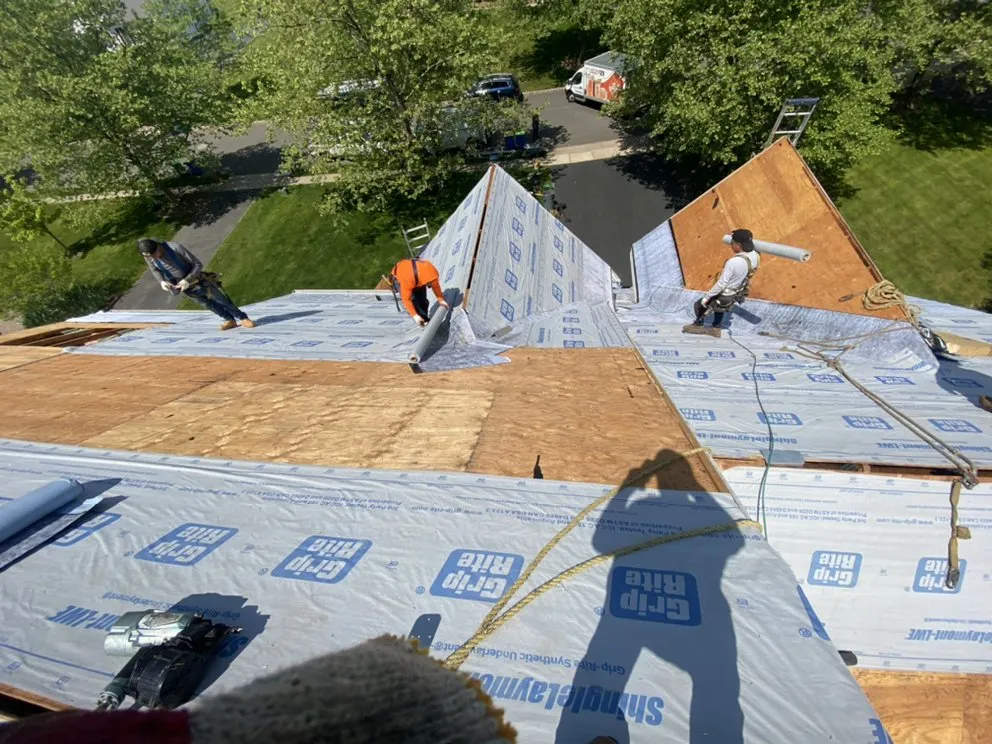 Local shingle roofing service experts serving Wood-Ridge, NJ - Prestige Home Construction