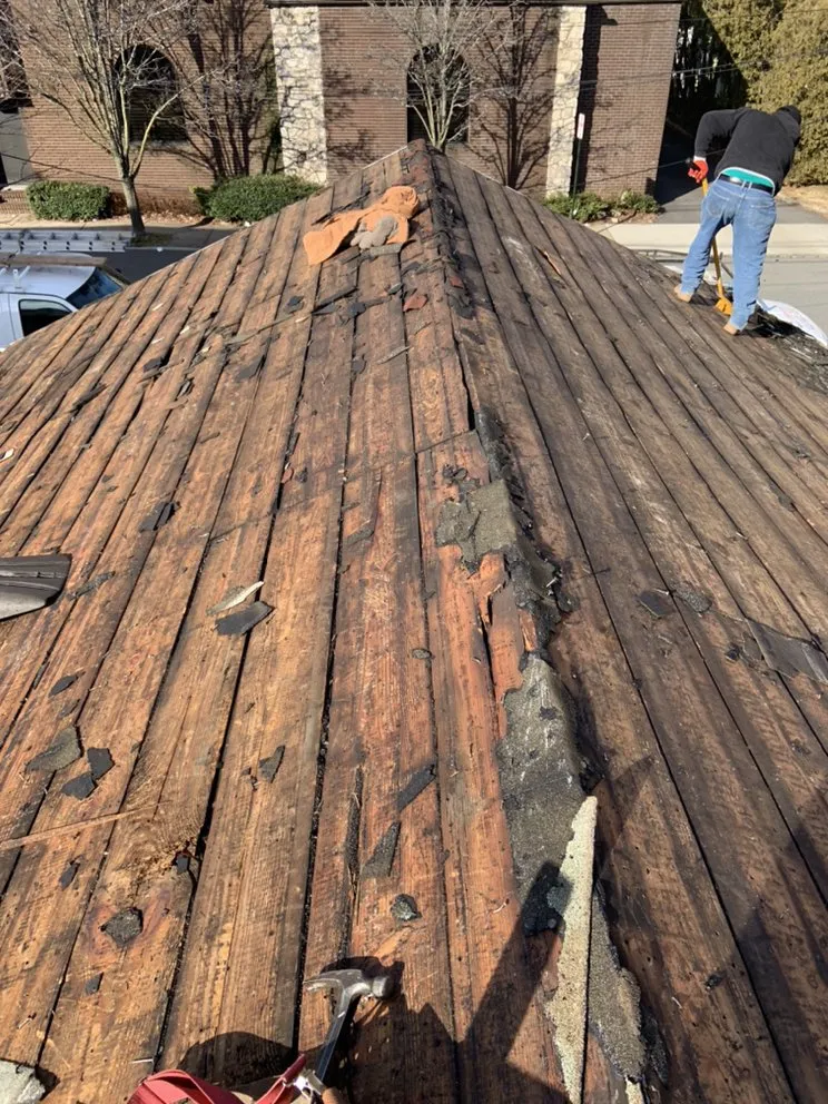 Local storm damage roof repair experts serving Wood-Ridge, NJ - Prestige Home Construction