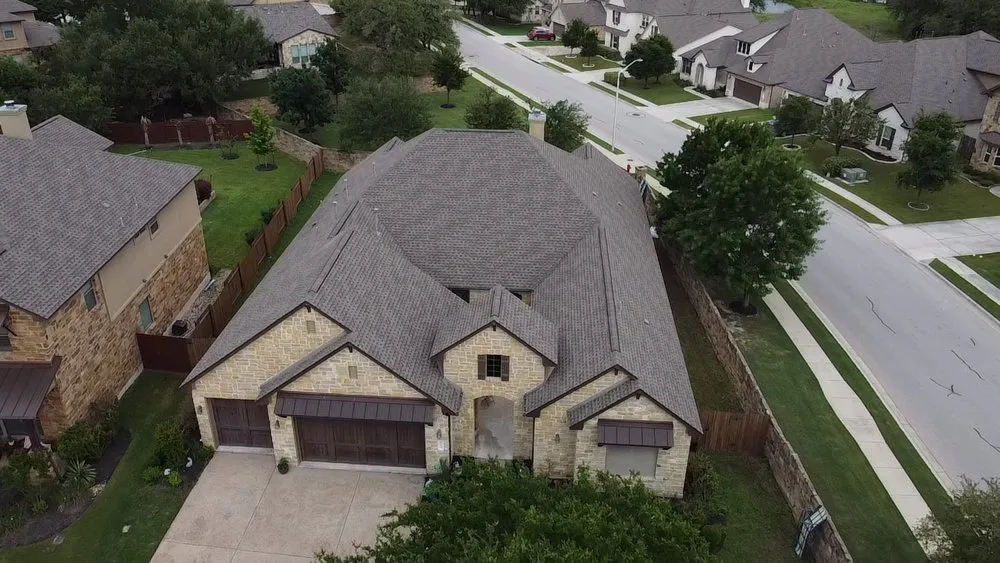Reliable shingle roofing service experts serving Santa Rosa Beach, FL - Prestige Roofing & Restoration