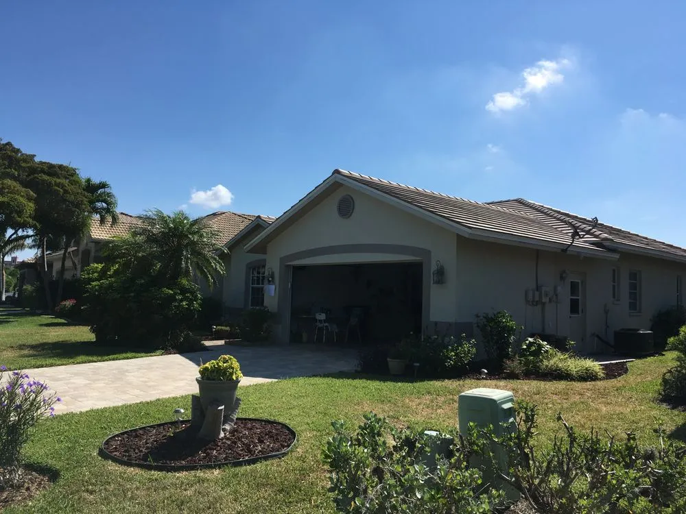 Slide of PRG Roofing & Construction