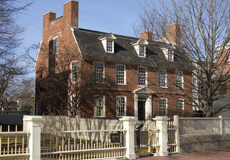 Slide of Price My Roof