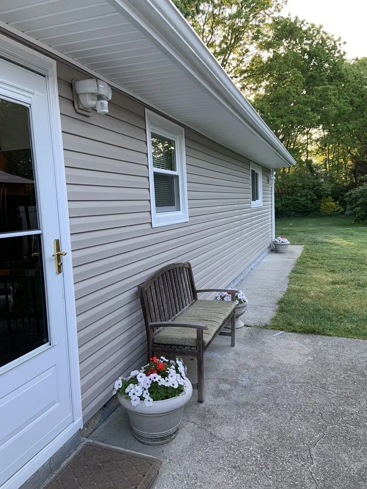 Slide of Price Rite Siding & Windows