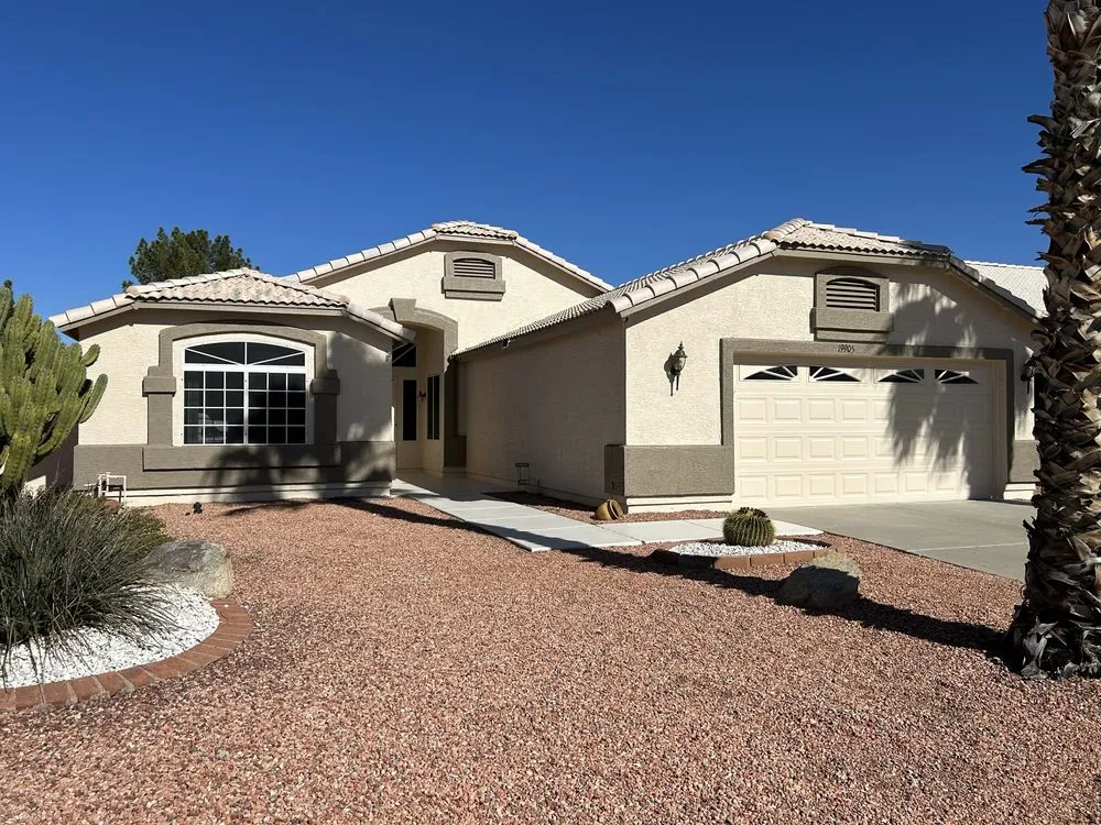 Slide of Prickly Pear Contracting