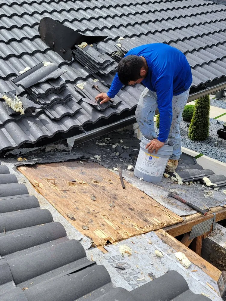 Slide of Prime 1 Roofing