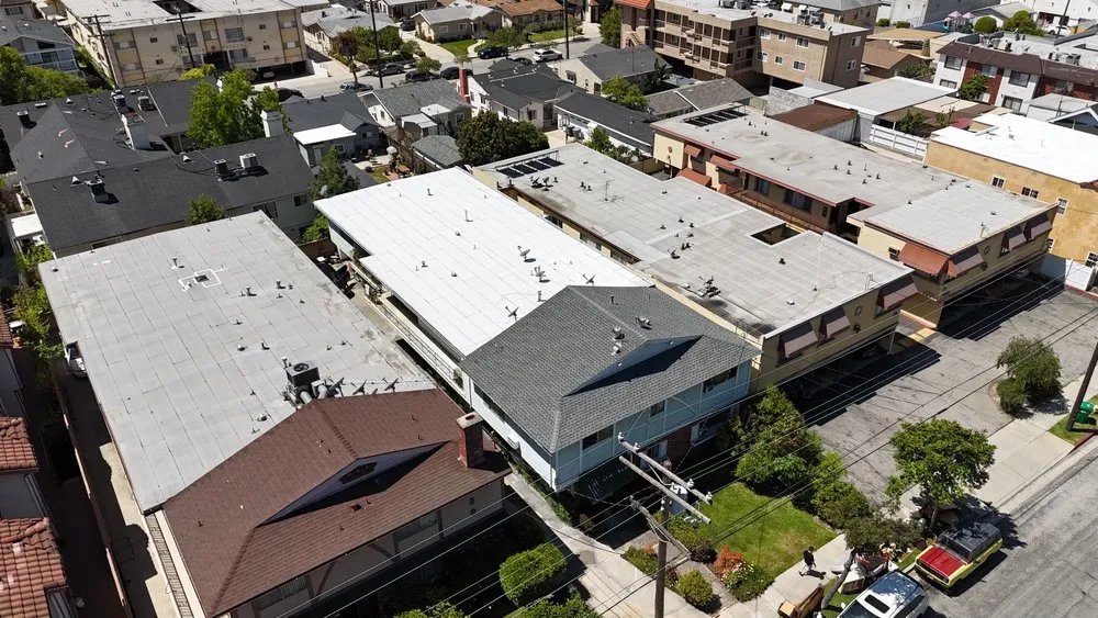Local flat roof repair experts serving Montrose, CA - Prime American Roofing
