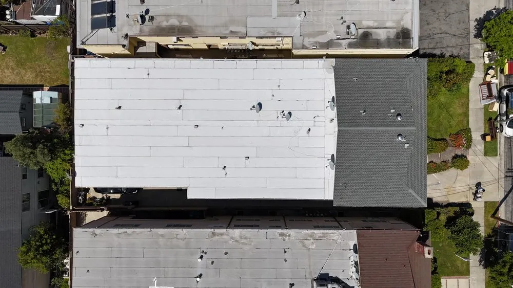 Local flat roof repair for fast service across Montrose, CA - Prime American Roofing